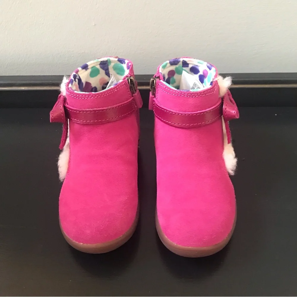 UGG Australia Libbie 1005151T Raspberry Suede, Bow Ankle Boots, Toddler Size 9.5